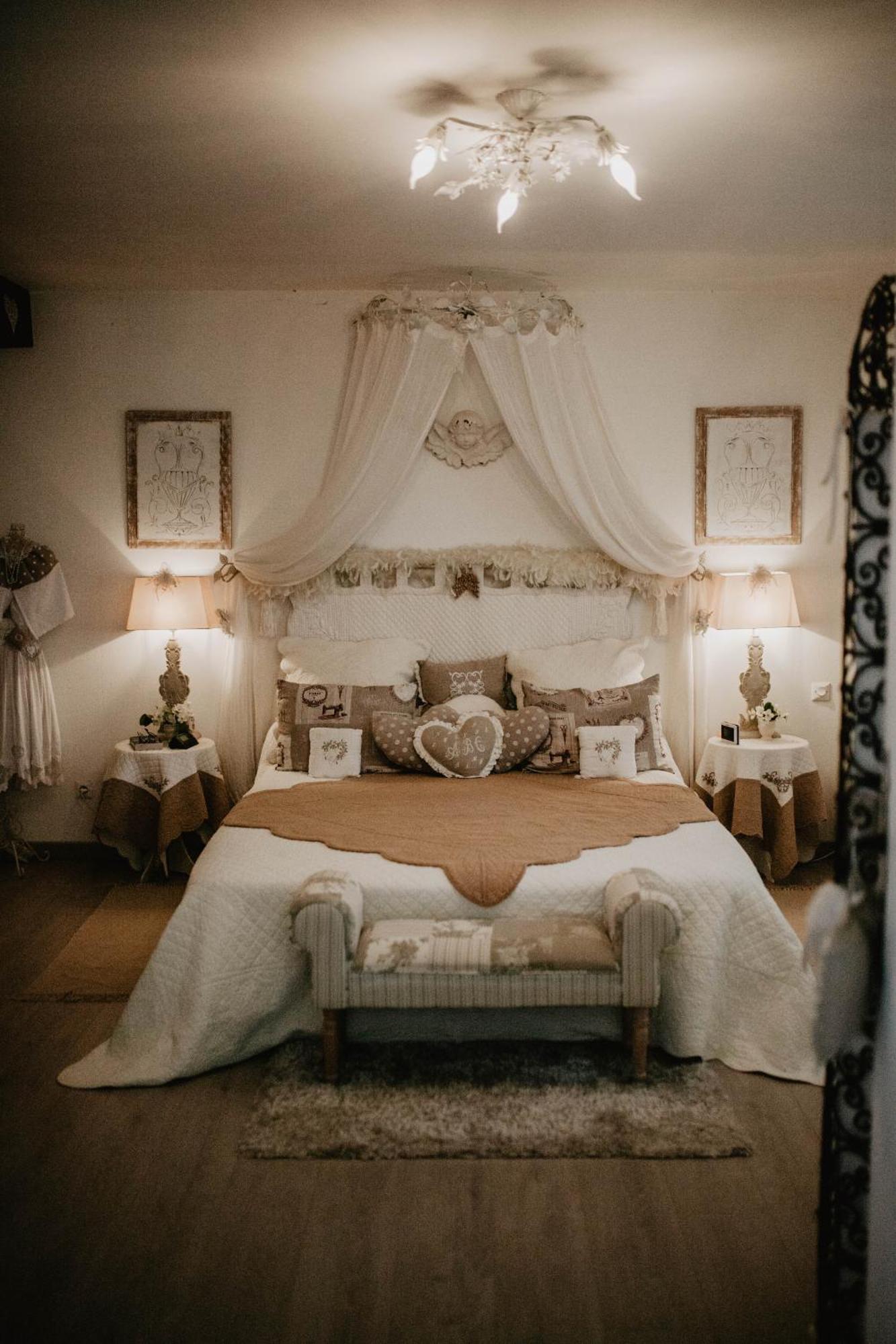 Bed and Breakfast Chez Geraldine Montels  Exterior foto